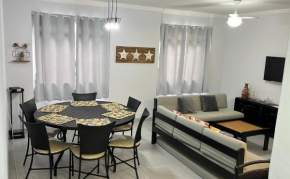 Apartamento 1 , Guarujá ,enseada com 2 dorm, 200m praia,
